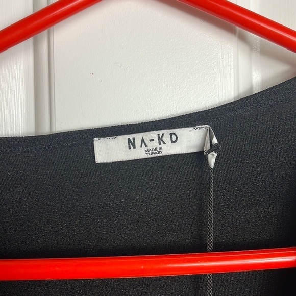 NA-KD Recycled Deep Neckline Mini Black Drawstring Dress Size L - Picture 7 of 16